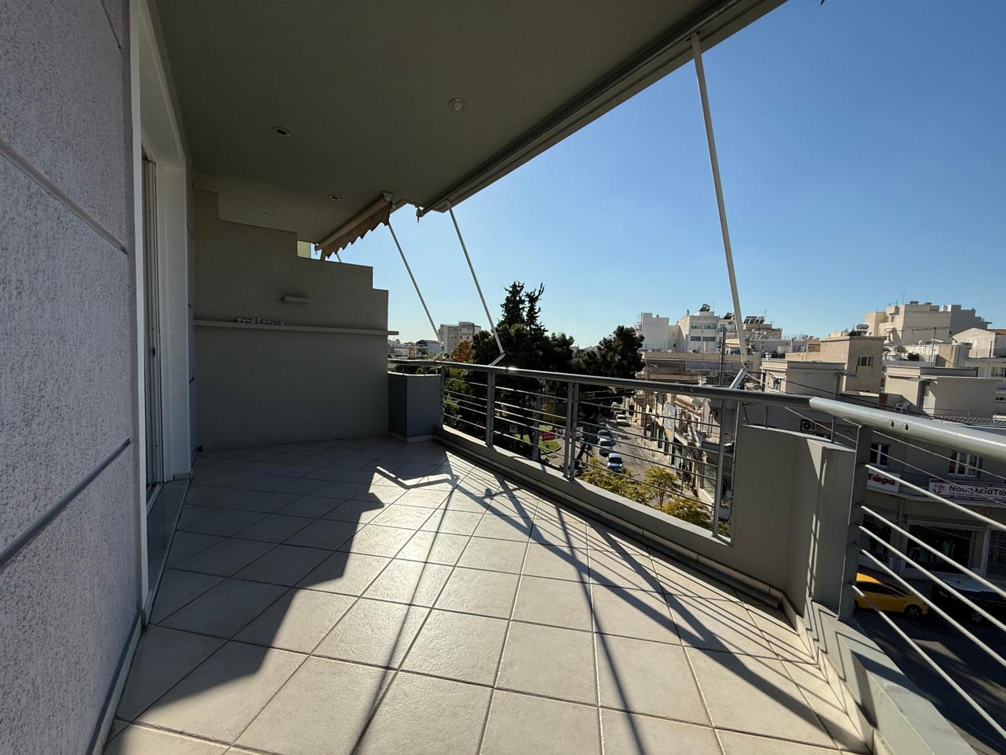 Sunny Private Jacuzzi Hydromassage Acropolis & Lycabettus Far View Parking 300m Metro Peristeri Athènes