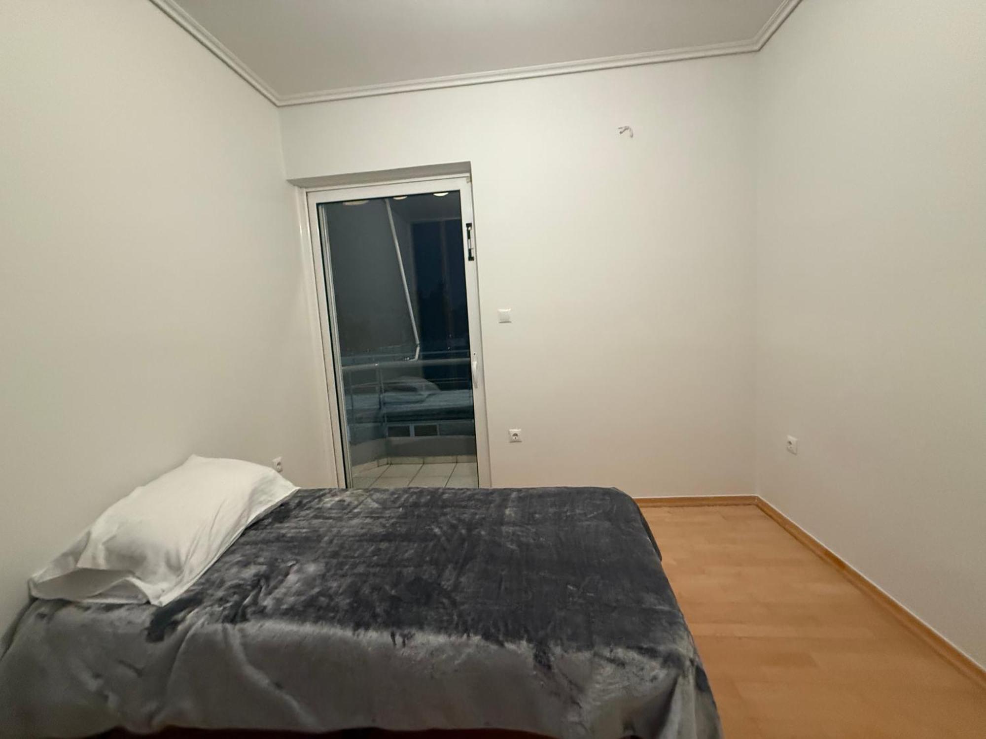 Appartement Sunny Private Jacuzzi Hydromassage Acropolis & Lycabettus Far View Parking 300m Metro Peristeri