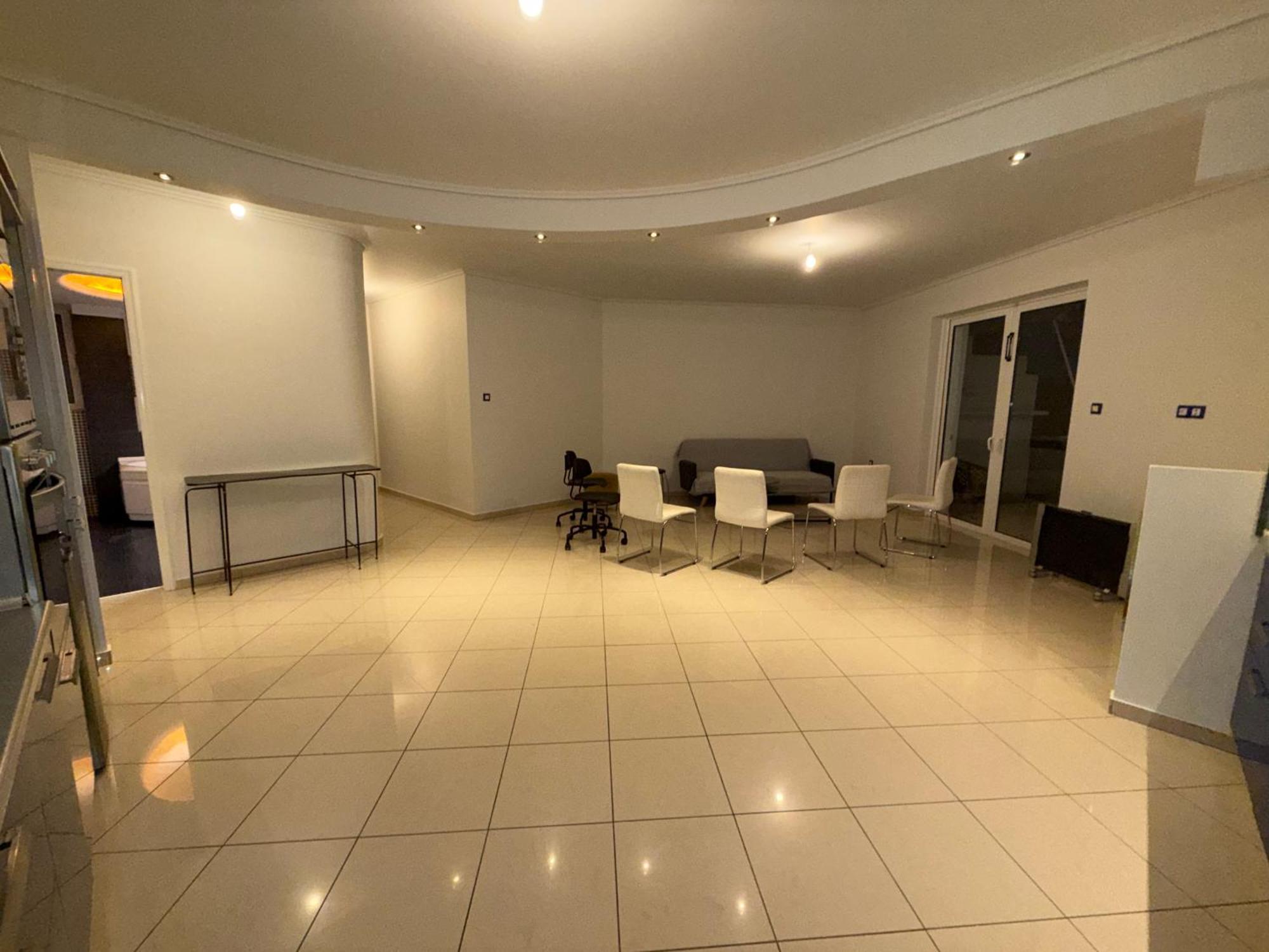 Appartement Sunny Private Jacuzzi Hydromassage Acropolis & Lycabettus Far View Parking 300m Metro Peristeri